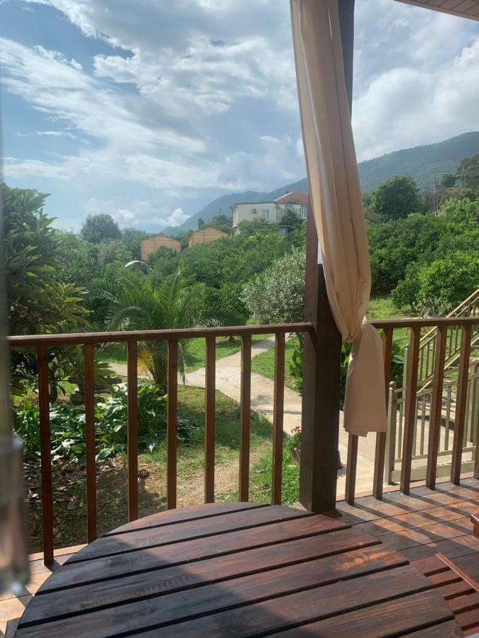 Gostievoi Dom Meri New Athos Exterior foto