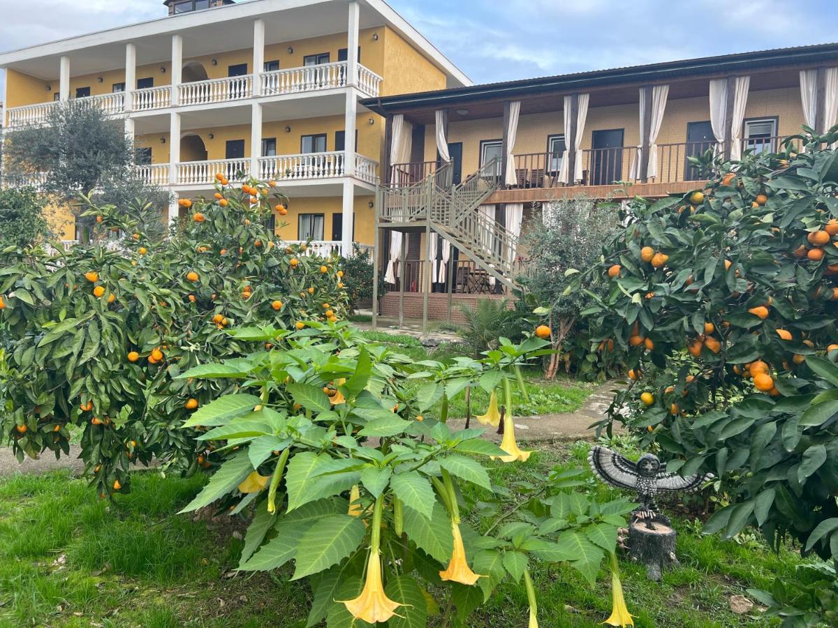 Gostievoi Dom Meri New Athos Exterior foto